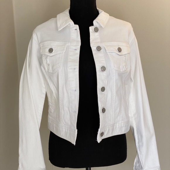 Jean Jackey - Picture 4 of 4